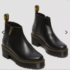 Dr Martens Rometty II Heel Boot Sz 8